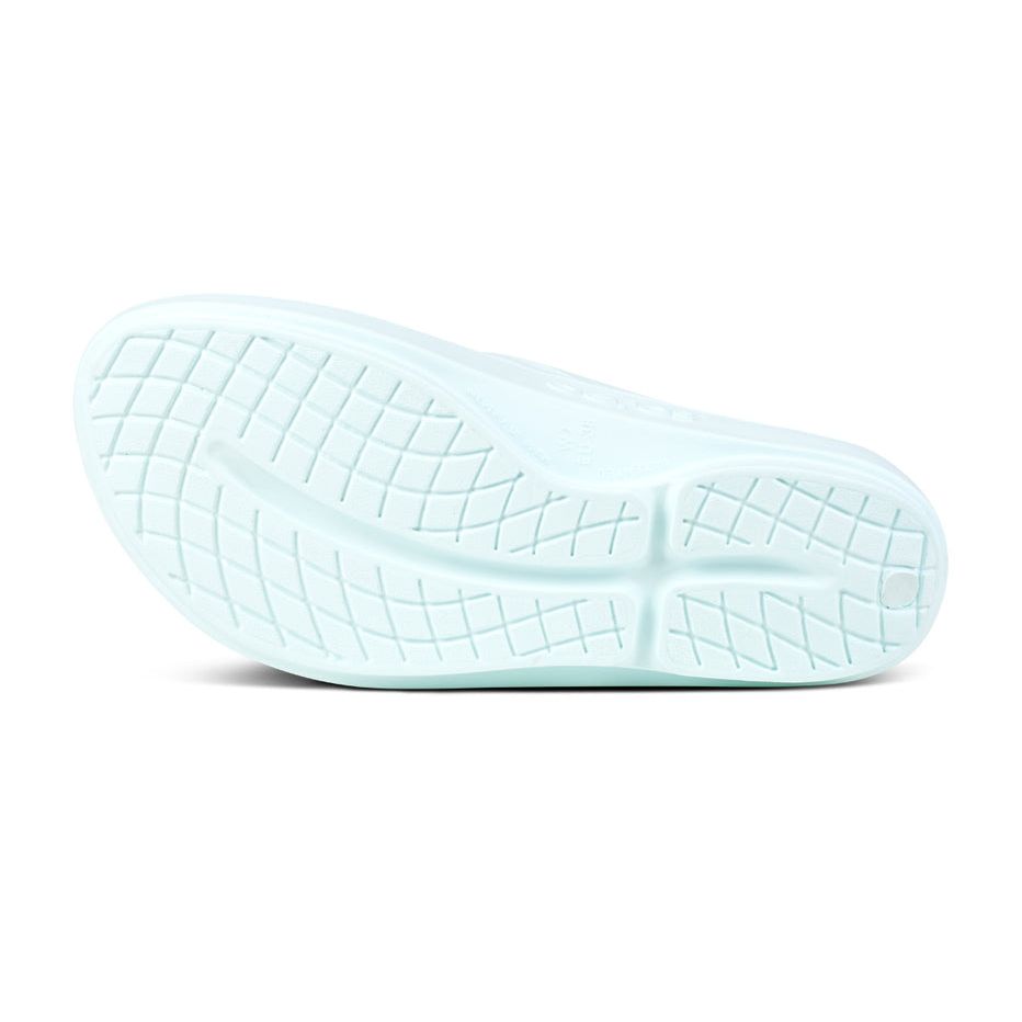 OOFOS Women's OOlala Thong Sandal in Ice