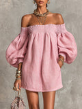 Minidress rosa cipria off-shoulder con maniche a palloncino