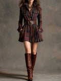 Vestito mini vintage con revers a quadri rosso e marrone, cintura inclusa